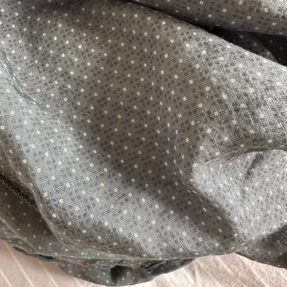 N/A color grayish